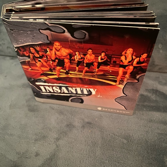 Beachbody Insanity Workout - Picture 9 of 13